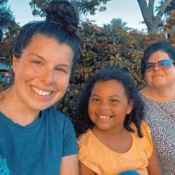 Meet your Posher, Dawn - Picture 1 of 1